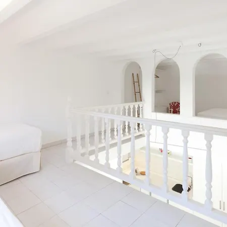 Mr Hotelet De La Racona & 3*