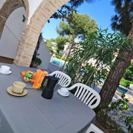 فندق Mr Hotelet De La Racona & 3*