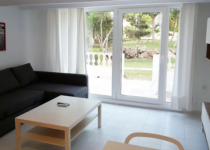 Mr Hotelet De La Racona & Szálloda